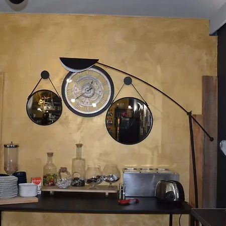 Hotel Le Relais Du Touron 3*