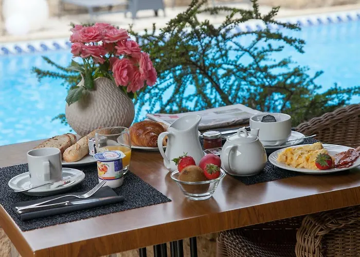 Le Relais Du Touron 호텔 카르삭아일락