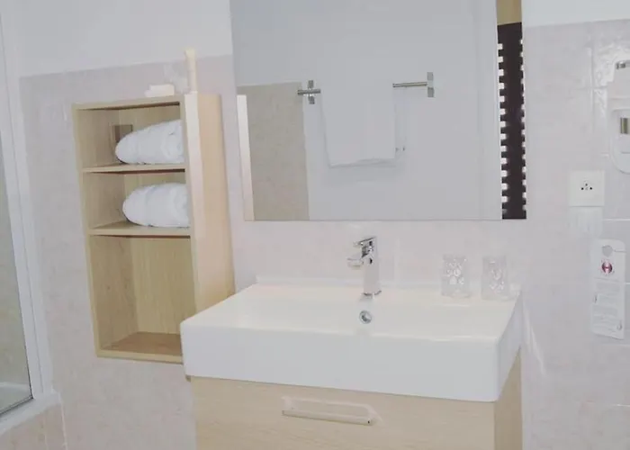 Le Relais Du Touron Hotel